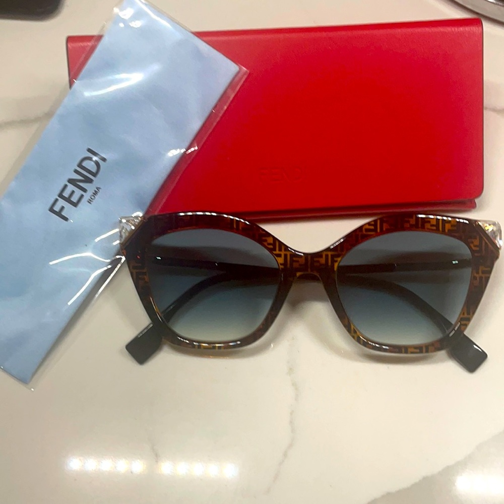 Fendi Iridia Sunglasses